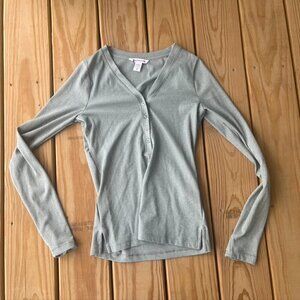 ** Athleta Uptempo Ribbed Henley Sage Green Size XS